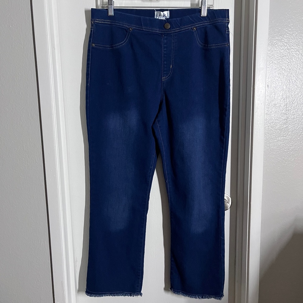 Just Be Women's Straight Leg Jeans in Rich Blue - No size tags